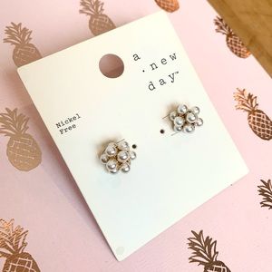 Pearl Cluster Earrings